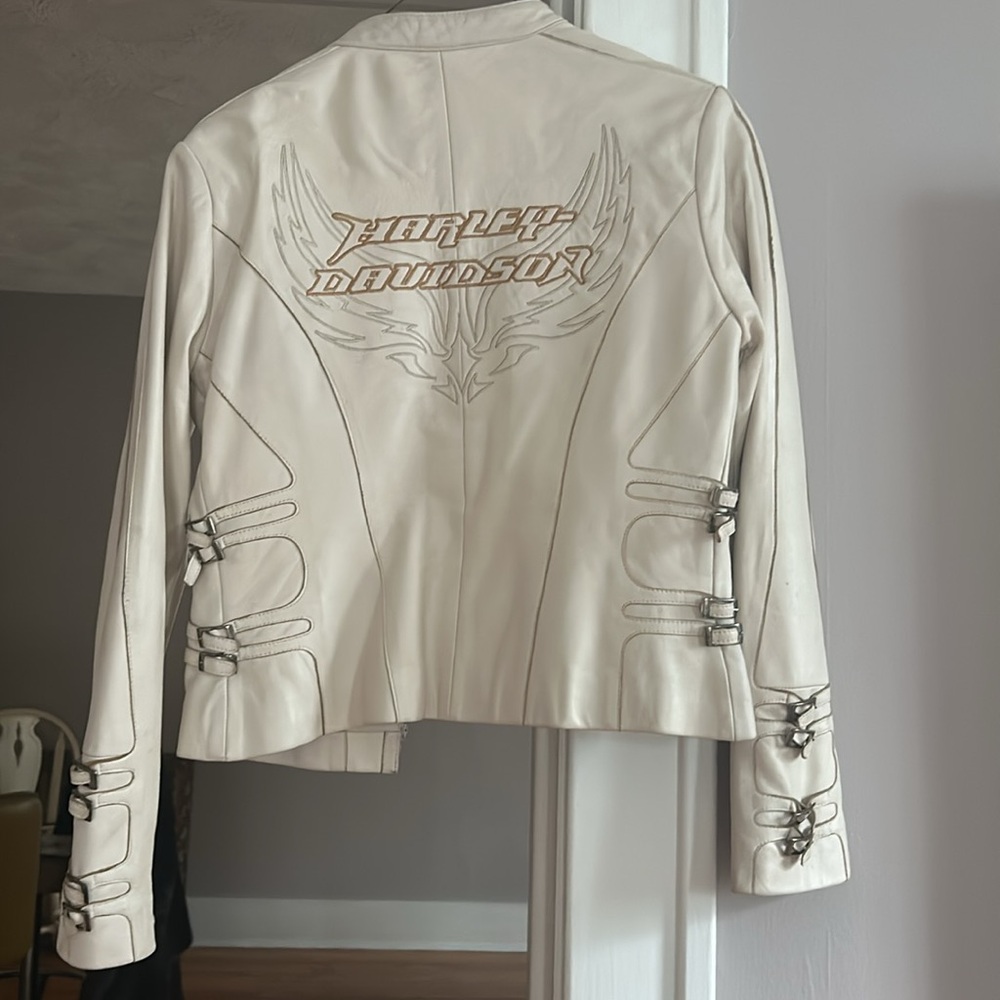 Harley Davidson Genuine Leather Jacket - Picture 2 of 4